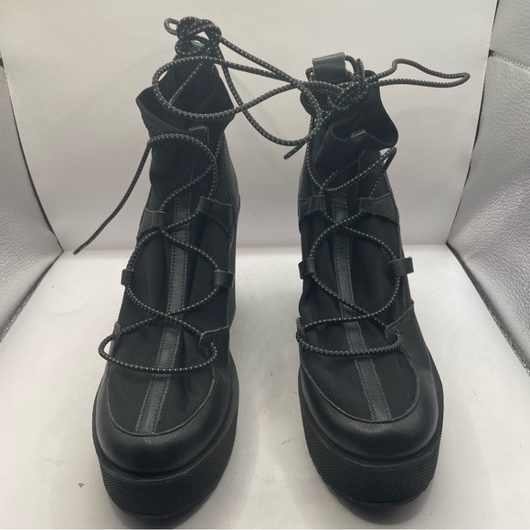 Women's Steve Madden Atomic wedge ankle heels lace size US 6.5M black - Picture 5 of 9